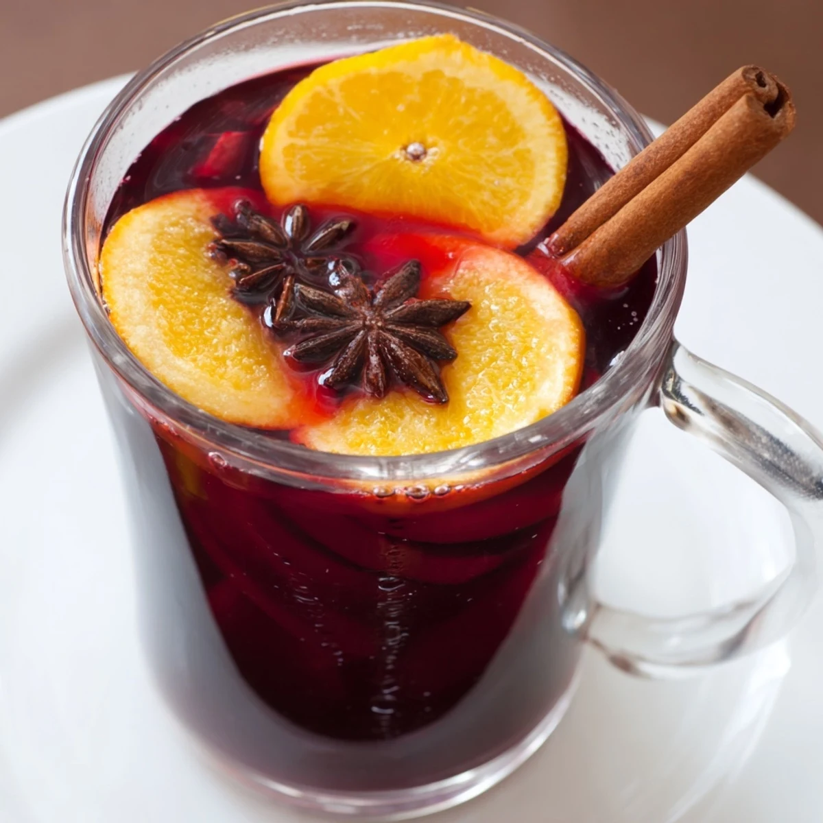 Vin épicé aux fruits
